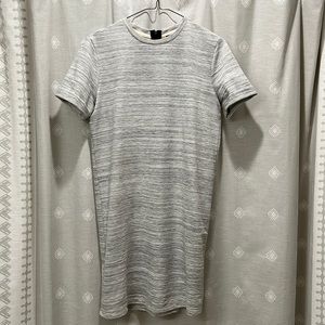 Forever 21 shirt dress size small, light grey